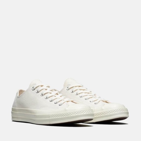 converse low natural white